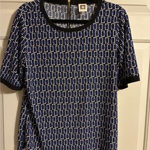 Anne Klein Geometric Blue and White Short Sleeve Top